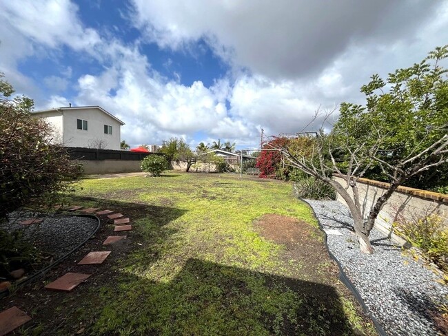 Building Photo - 5142 Brockbank Pl