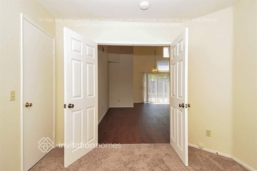 Building Photo - 15535 Saldana Ct
