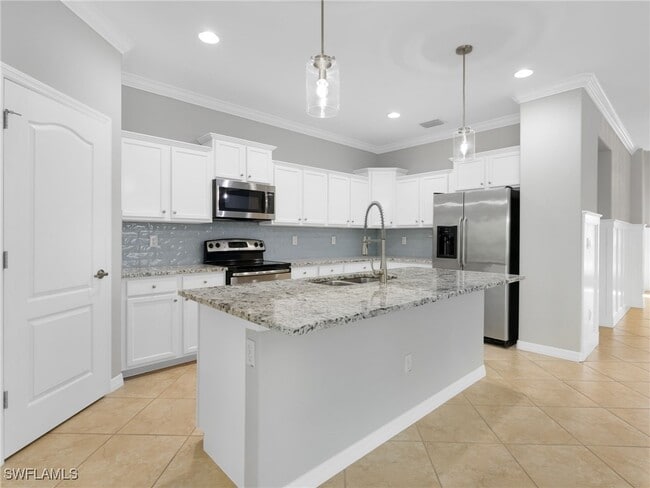 Building Photo - 21116 Bella Terra Blvd