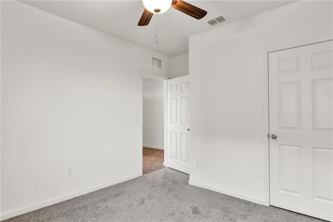 Building Photo - 5076 Marble St