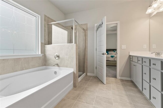Building Photo - 3531 Meadow Grass Dr
