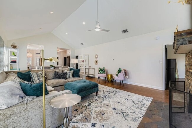 Building Photo - 3605 Fawn Creek Path