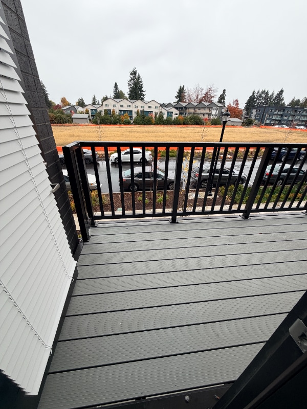 Building Photo - 2950 NE 11th St