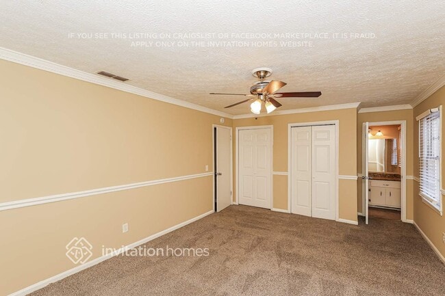 Building Photo - 5281 Shallow Wood Ln