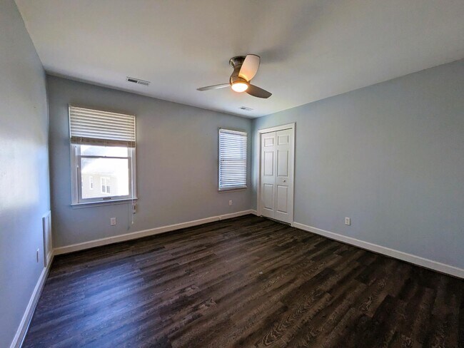 Building Photo - 417 Nichols Farm Dr