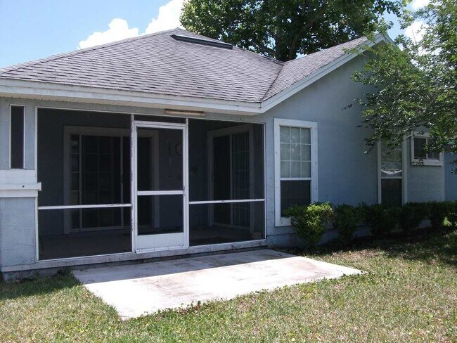 Building Photo - 432 Chamberlain Dr