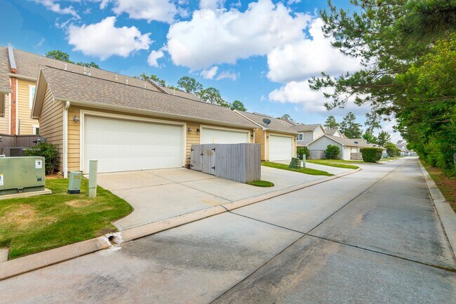 Building Photo - 143 Kendrick Pines Blvd