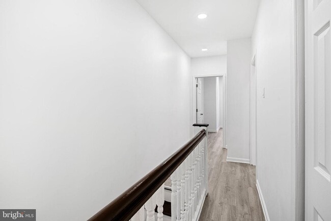 Building Photo - 5540 Harmer St