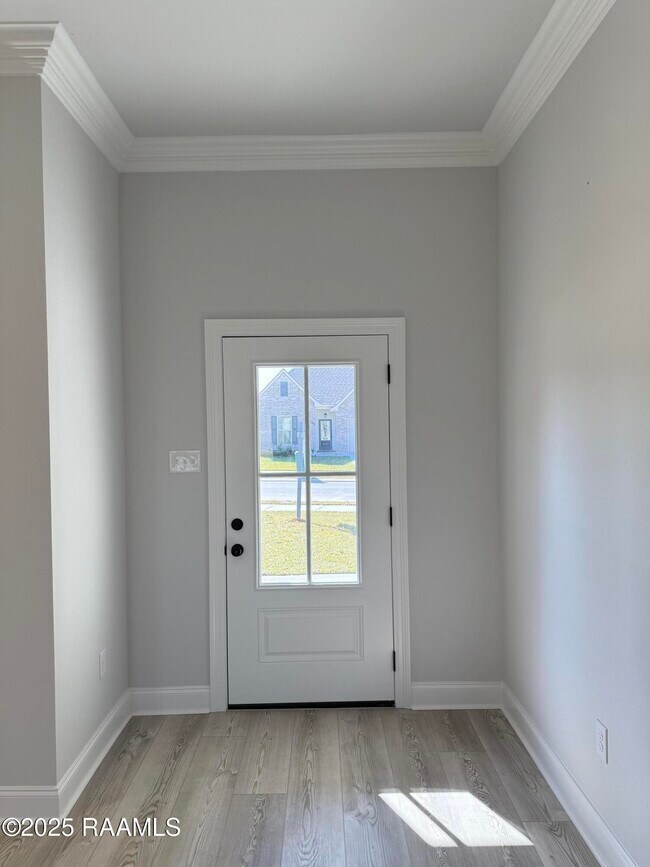 Building Photo - 135 Ridley Ln