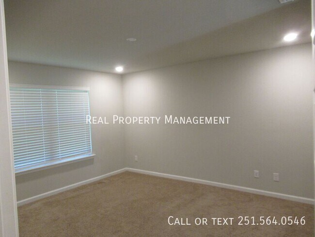 Building Photo - 8096 Colleton Dr N