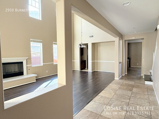 Building Photo - 2959 Burnet Dr