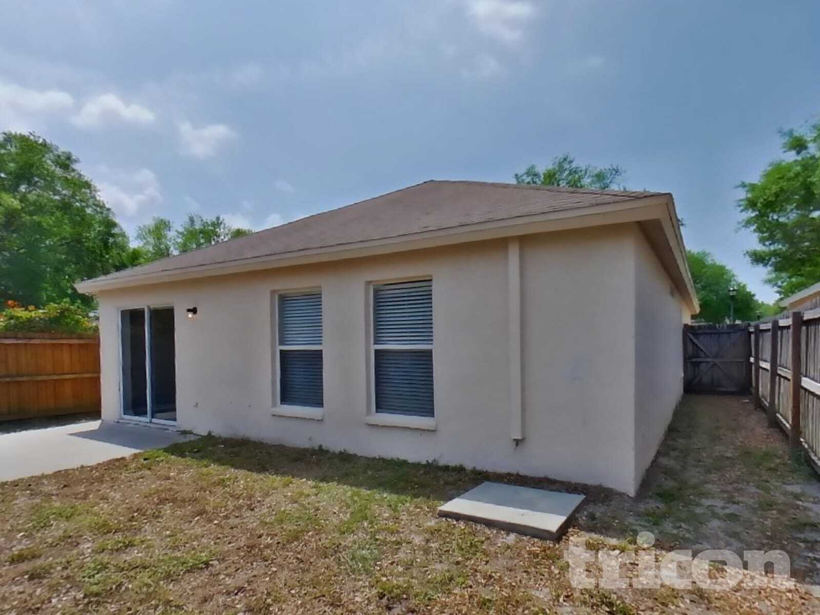 Building Photo - 11106 Robin Lake Ct