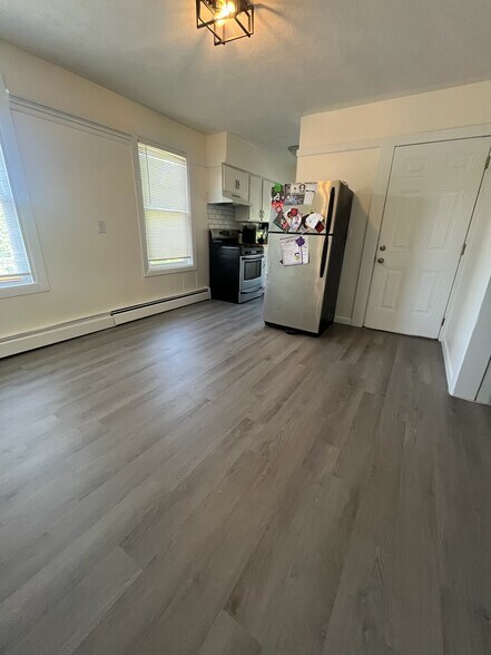 Building Photo - 15 Florida Ave