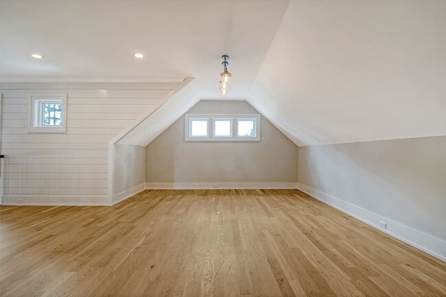 Building Photo - 4 Bedroom 4.5 Bath Home in Dunes West - Mt...
