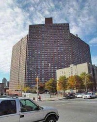 Building Photo - 3333 Broadway