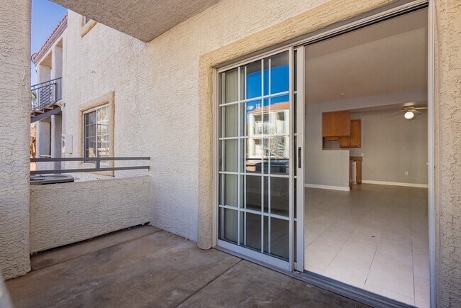 Building Photo - 3318 N Decatur Blvd