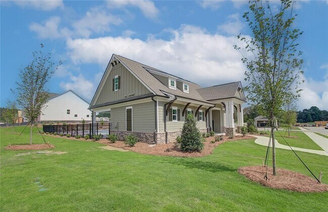 Building Photo - 3030 Westgate Park Dr