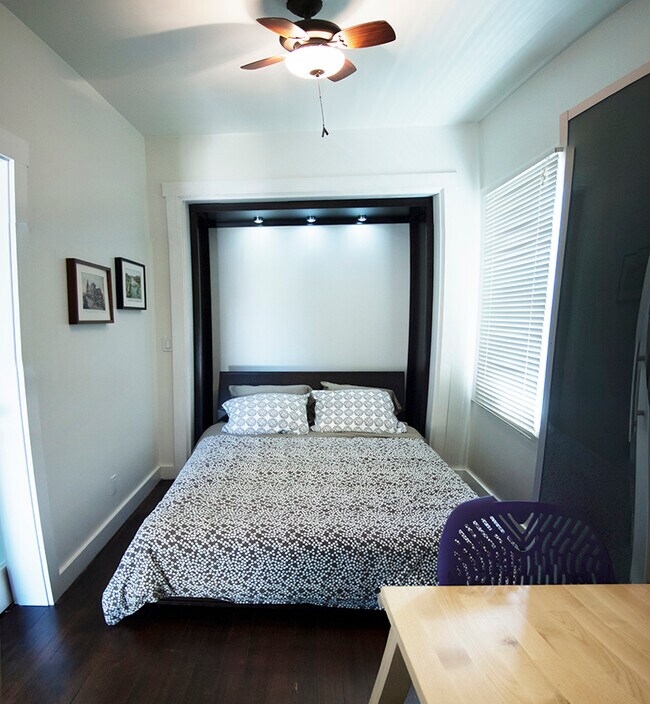 2nd bedroom - 252 Market St