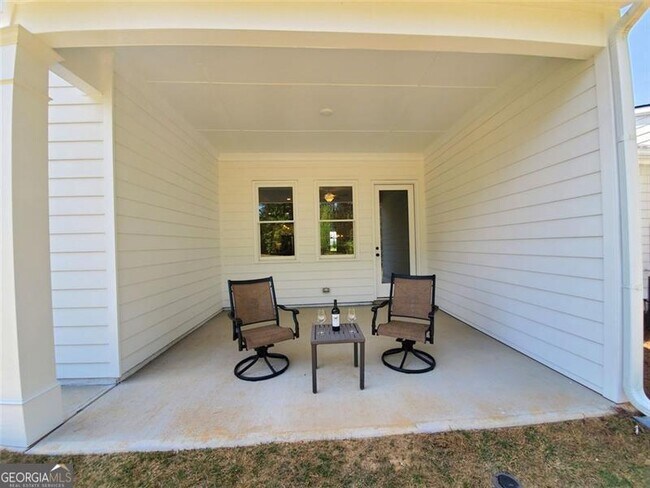Building Photo - 1704 Pardee Dr