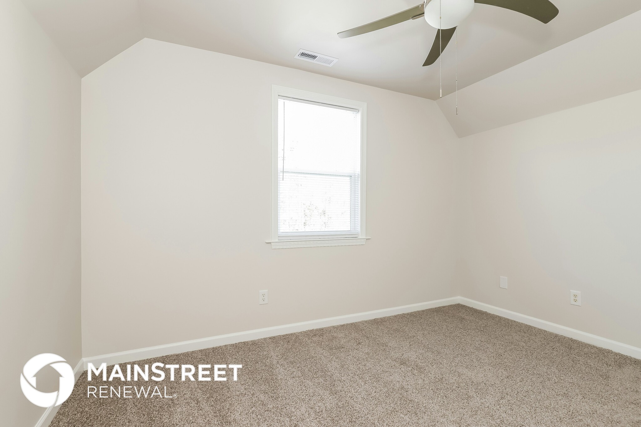 Building Photo - 3376 Tinley Park Dr