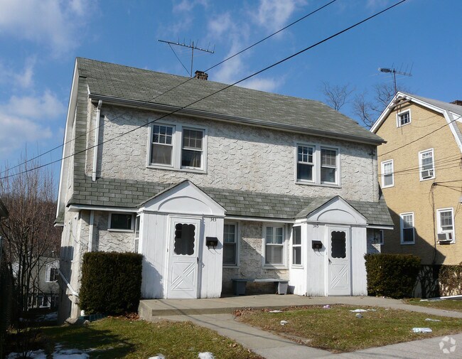 Building Photo - 343 Columbus Ave