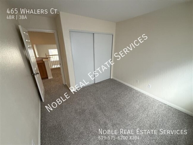 Building Photo - 465 Whalers Ct