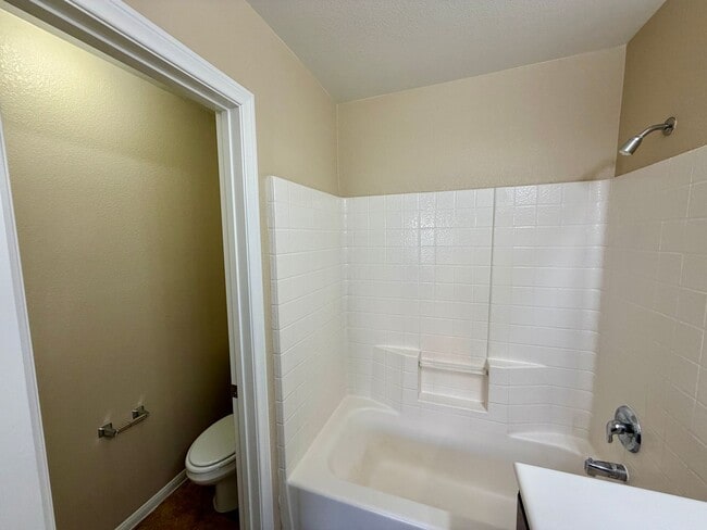 Building Photo - 4 bedroom near Nellis AFB