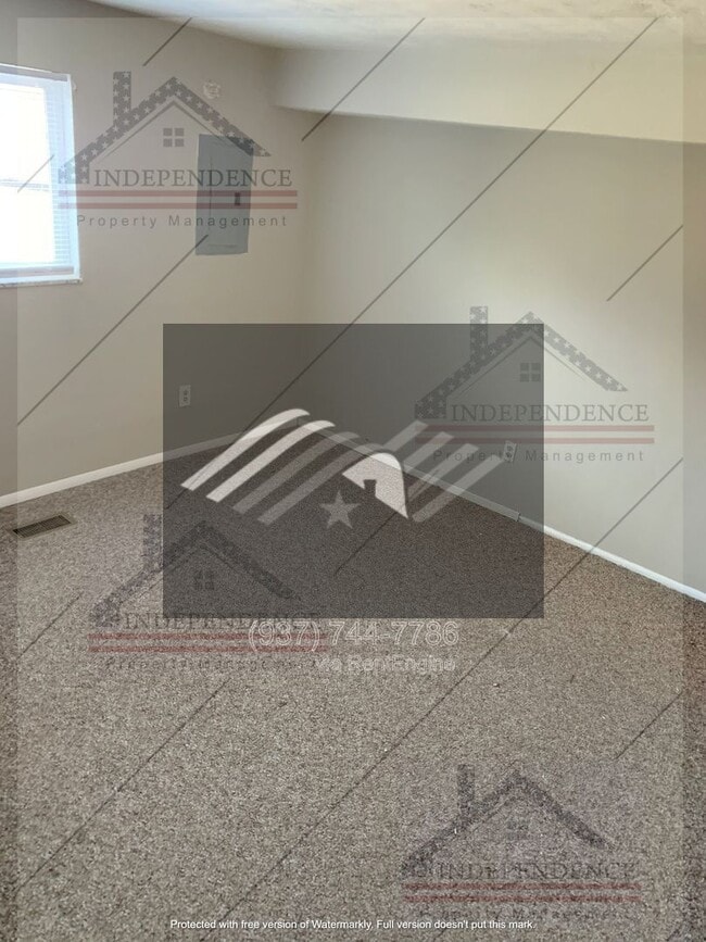 Building Photo - 219 Beardsley Rd