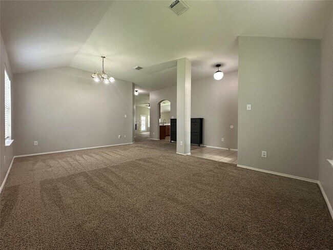 Building Photo - 2704 Quail Dove Ln