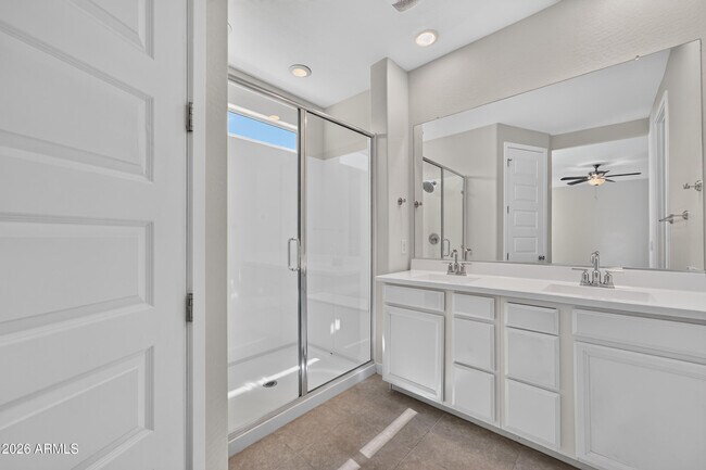 Building Photo - 3737 S 64th Ln