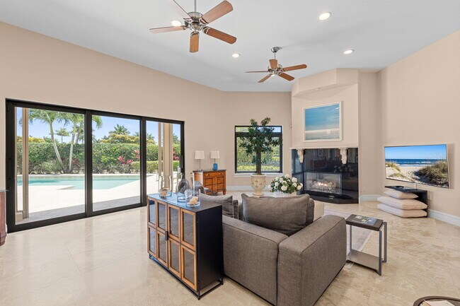 Building Photo - 3310 Palm Beach Point Blvd