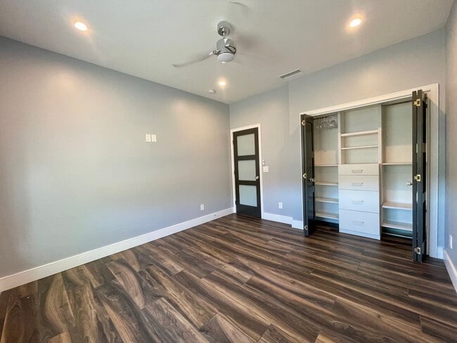 Building Photo - Gorgeous Home In Blossom Valley Home with ...