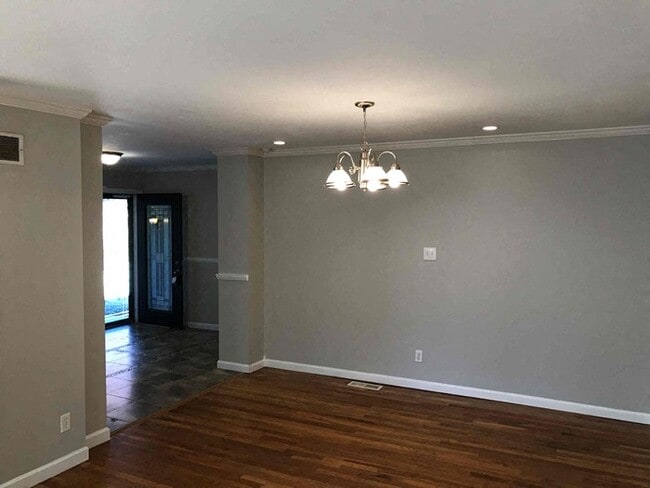 Building Photo - 12423 Partridge Run Dr