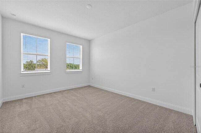 Building Photo - 15174 Field Daisy Dr