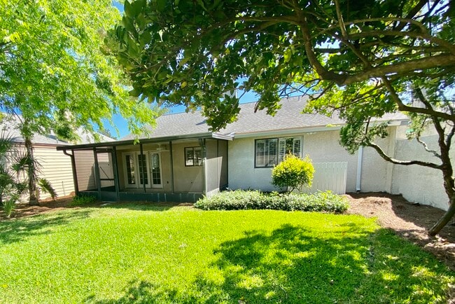 Building Photo - 2417 Brittany Ct