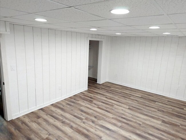 Building Photo - 410 Fairfield Ave NW