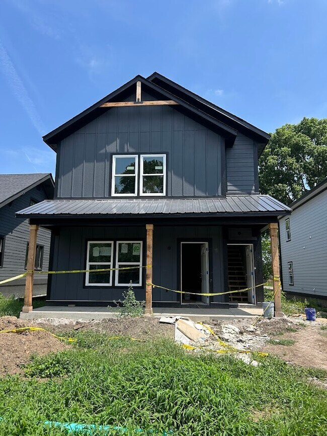 Building Photo - 2813 N Talbott St