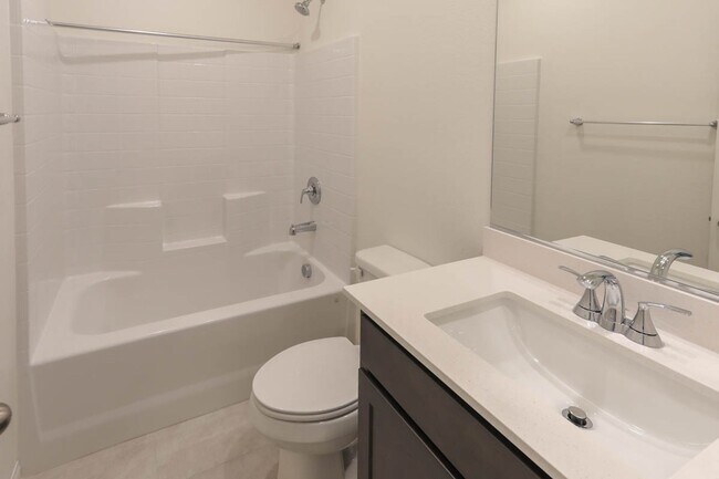 Building Photo - Brand New Inspirada Beauty With 1st Floor Bed and Bath