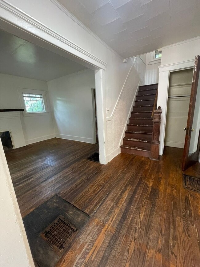 Building Photo - 1116 Packard St