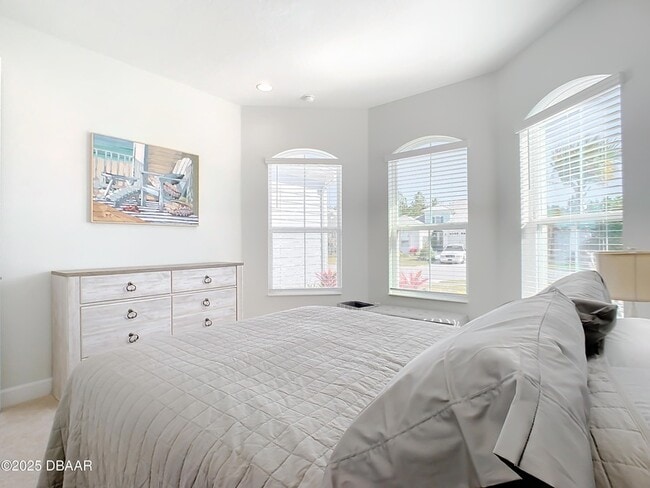 Building Photo - 205 Cheeseburger Dr