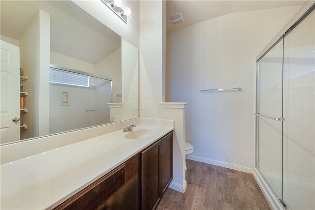 Building Photo - 18008 Ryegate Dr