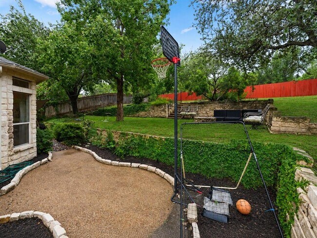 Building Photo - 12113 Portobella Dr