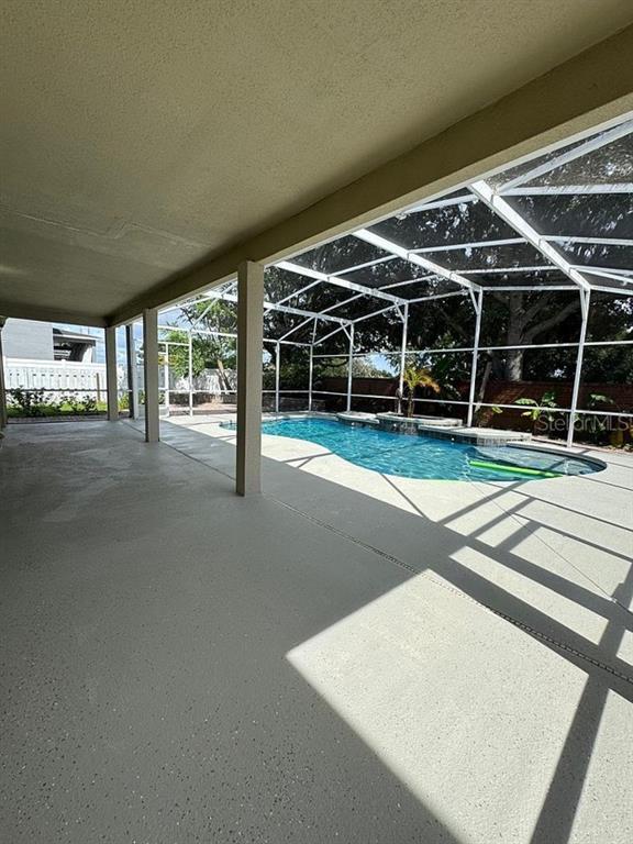 Building Photo - 2205 Wintermere Pointe Dr