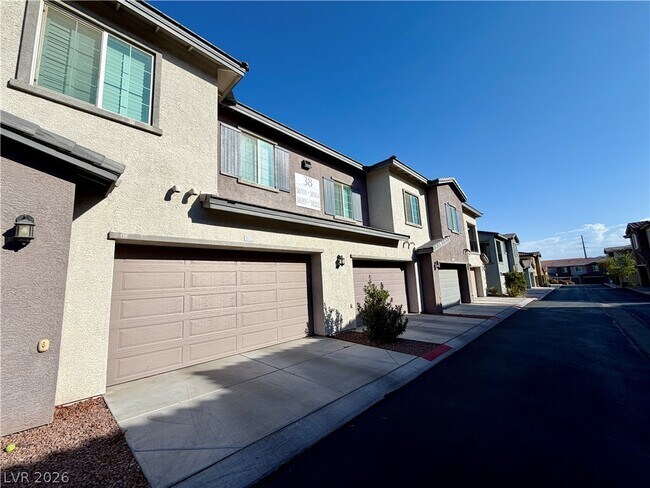 Building Photo - 965 Nevada State Dr