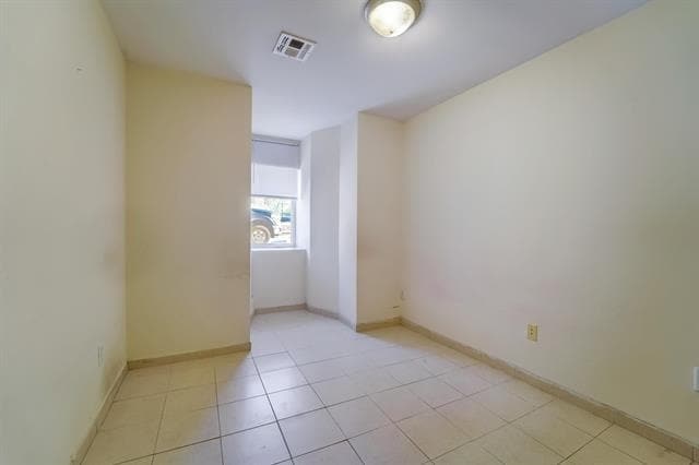 Building Photo - 295 New York Ave