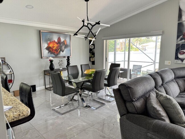 Building Photo - 18038 Rhumba Way