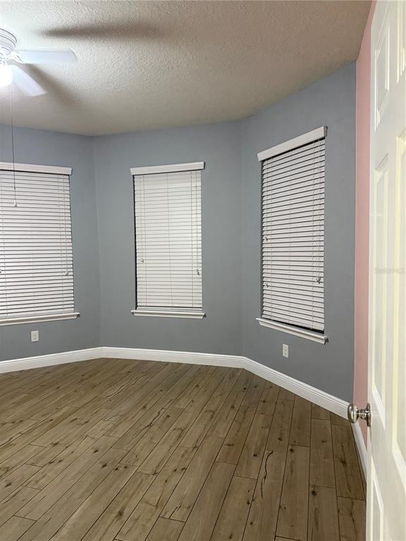 Building Photo - 8835 Hinsdale Heights Dr