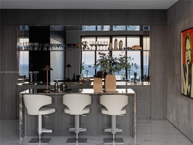 Building Photo - 17141 Collins Ave