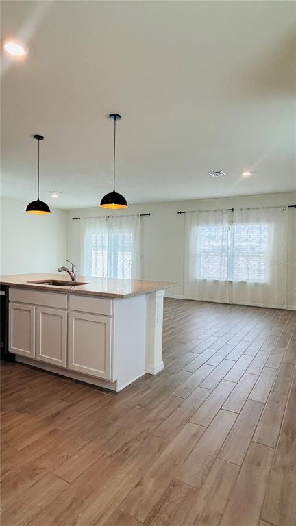 Building Photo - 5164 SW 49th Ln