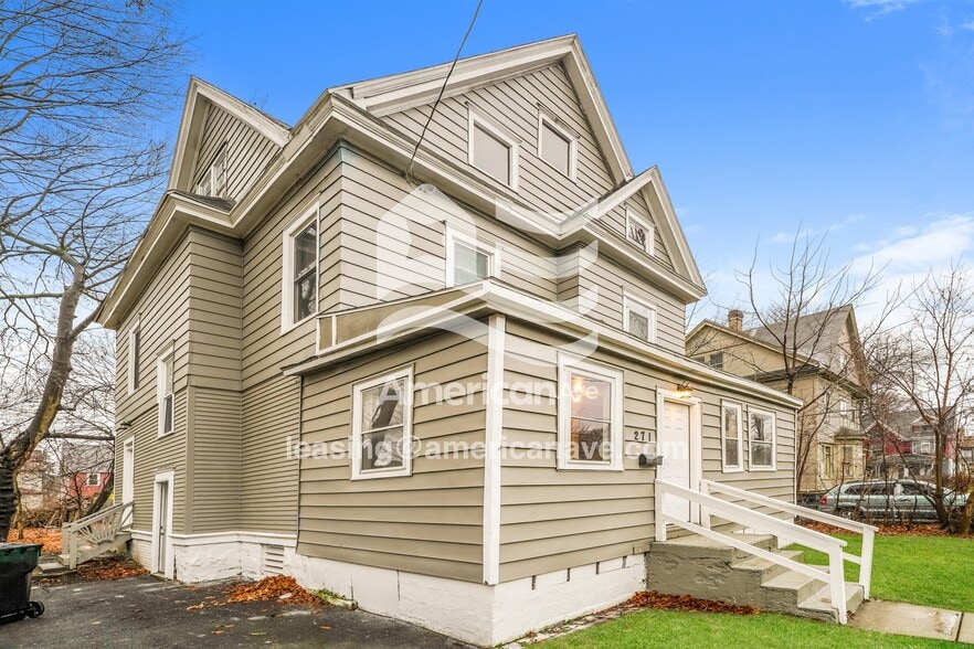 Building Photo - 271 Kirk Ave